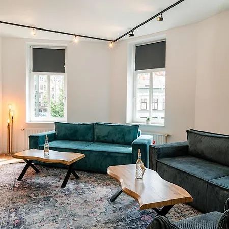 Stilvolles City-apartment In Lebendiger Lage Rostock